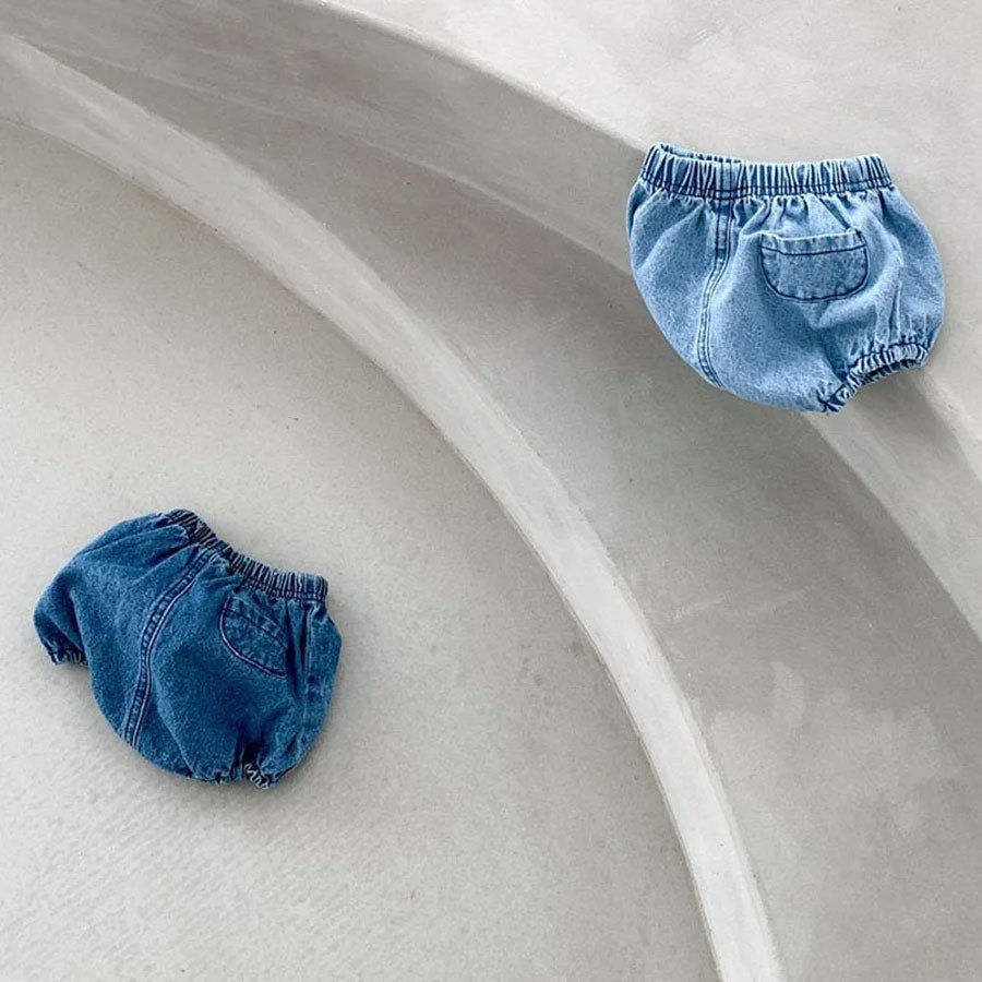 I pantaloncini di jeans Sunshine